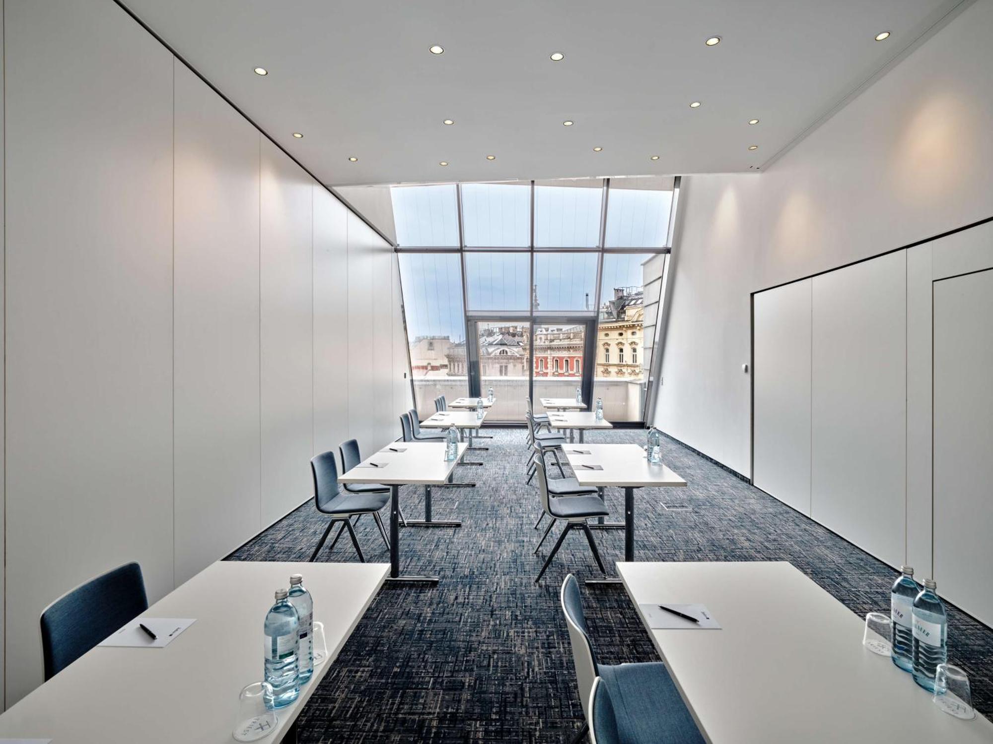 Radisson Blu Triest Hotel, 4* Vienne